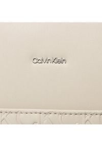 Calvin Klein Torebka Ck Must Shopper Lg Em Mono K60K610924 Beżowy. Kolor: beżowy. Materiał: skórzane #4