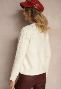 Renee - Jasnobeżowy Sweter z Bawełną i Cekinami Ceala. Okazja: na co dzień, na imprezę. Kolor: beżowy. Materiał: bawełna. Wzór: aplikacja. Styl: elegancki, casual #5