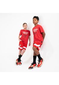 TARMAK - Koszulka do gry w koszykówkę dla dzieci Tarmak NBA Chicago Bulls TS 900. Kolor: wielokolorowy, czerwony. Materiał: materiał, poliester. Sport: koszykówka