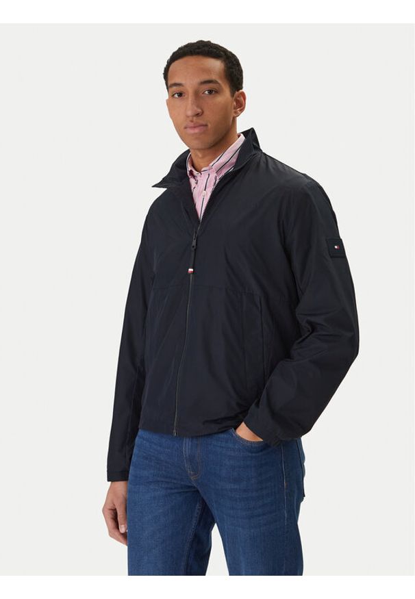 TOMMY HILFIGER - Tommy Hilfiger Kurtka przejściowa Branded MW0MW42502 Granatowy Regular Fit. Kolor: niebieski. Materiał: syntetyk