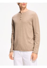 Reserved - Sweter henley - beżowy. Typ kołnierza: typu henley. Kolor: beżowy. Materiał: len, dzianina
