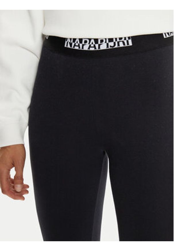 Napapijri Legginsy M-Box Logo NP0A4HZ7 Czarny Slim Fit. Kolor: czarny. Materiał: bawełna