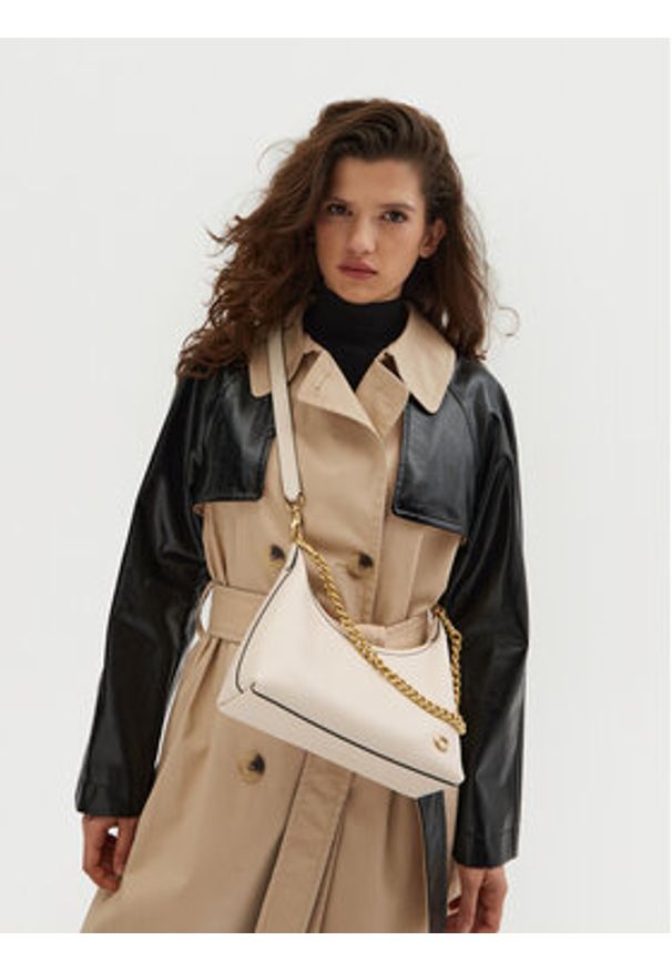 Coach Torebka CW640 Écru. Materiał: skórzane