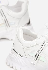 Born2be - Białe Sneakersy na Grubej Podeszwie z Metaliczną Wstawką Lilijane. Kolor: biały #2