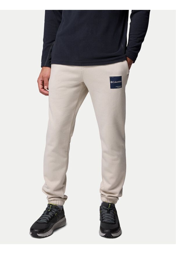 columbia - Columbia Spodnie dresowe Trek™ 1957944 Beżowy Regular Fit. Kolor: beżowy. Materiał: syntetyk, bawełna