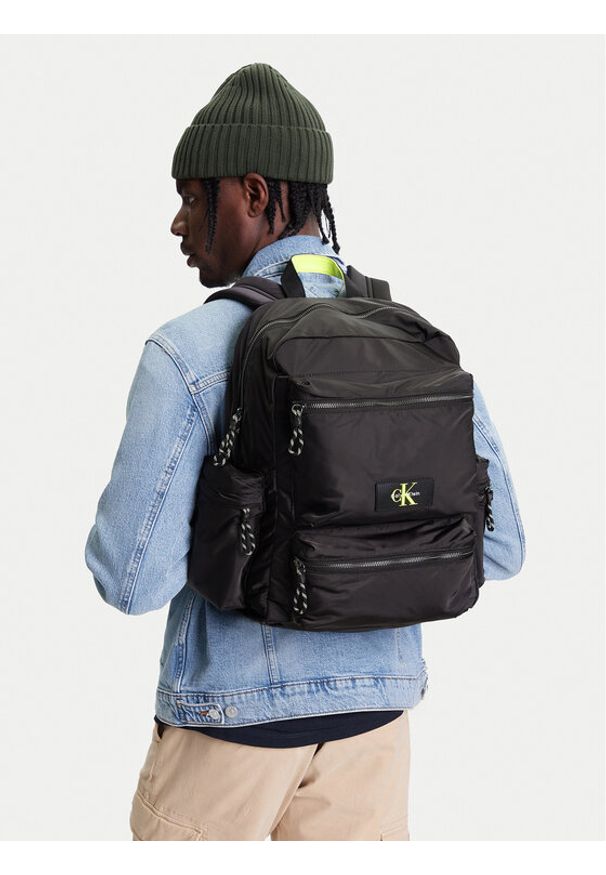 Calvin Klein Plecak Tech Utility Backpack LV04G3122G Czarny. Kolor: czarny. Materiał: materiał