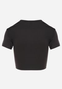 Born2be - Czarny T-shirt Crop Top Ozdobiony Literką Koliviela. Okazja: na co dzień. Kolor: czarny. Materiał: jeans. Długość: krótkie. Wzór: aplikacja. Styl: casual, elegancki #3