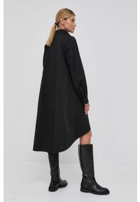 Notes du Nord Sukienka Brianna kolor czarny mini asymetryczna. Kolor: czarny. Materiał: tkanina, materiał. Długość rękawa: długi rękaw. Wzór: gładki. Typ sukienki: asymetryczne. Długość: mini #5