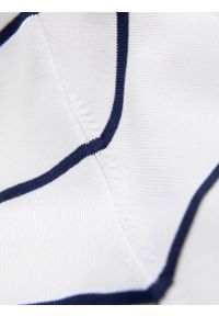 Ombre Clothing - Męski longsleeve polo w poziome paski z wiskozą – biało-granatowy V2 OM-POLS-0146 - XXL. Okazja: do pracy, na co dzień. Typ kołnierza: polo. Kolor: biały. Materiał: wiskoza. Długość rękawa: długi rękaw. Długość: długie. Wzór: paski. Styl: elegancki, casual #7