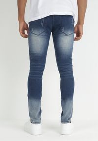 Born2be - Niebieskie Jeansy Skinny z Przetarciami Akiko. Kolor: niebieski. Styl: klasyczny