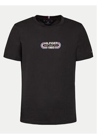 TOMMY HILFIGER - Tommy Hilfiger T-Shirt Track Graphic MW0MW34429 Czarny Regular Fit. Kolor: czarny. Materiał: bawełna