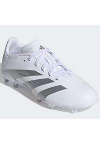 Adidas - Buty piłkarskie adidas Predator League L Jr Fg IG7749 białe. Zapięcie: sznurówki. Kolor: biały. Materiał: syntetyk. Sport: piłka nożna #4