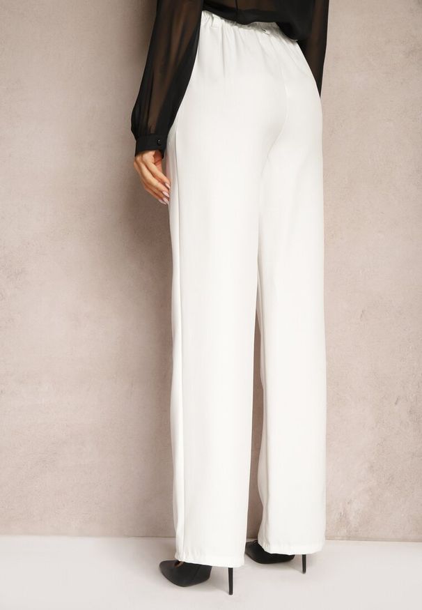 Renee - Białe Garniturowe Spodnie High Waist z Kieszeniami Blathe. Stan: podwyższony. Kolor: biały