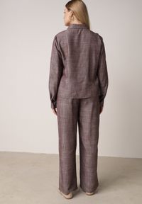 Born2be - Brązowy Komplet z Lnem i Wiskozą Szerokie Spodnie i Koszula z Wiązaniem Ravilith. Kolor: brązowy. Materiał: wiskoza, len #2