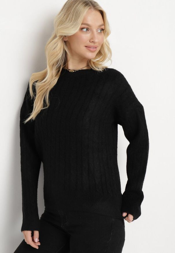 Born2be - Czarny Sweter z Kaszmirem w Warkoczykowy Splot Gotora. Kolor: czarny. Materiał: kaszmir. Wzór: ze splotem. Styl: klasyczny