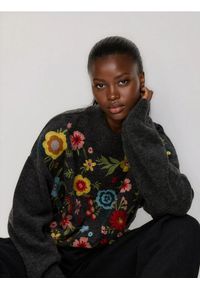 Reserved - Wzorzysty sweter - ciemnoszary. Kolor: szary. Materiał: wełna, dzianina #1