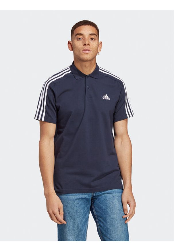 Adidas - adidas Polo Essentials IC9311 Granatowy Regular Fit. Typ kołnierza: polo. Kolor: niebieski. Materiał: bawełna