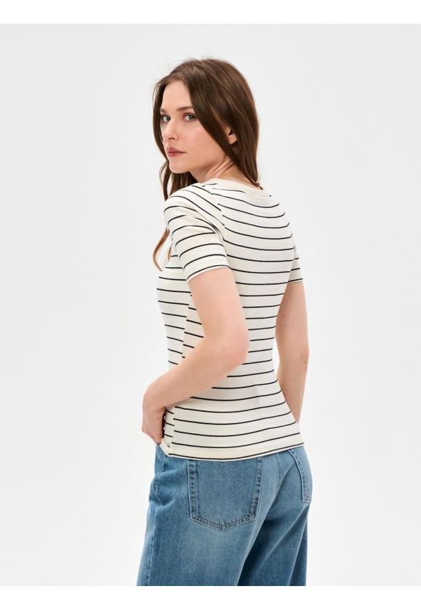 Sinsay - Bawełniana koszulka w paski - wielobarwny. Materiał: bawełna. Wzór: paski