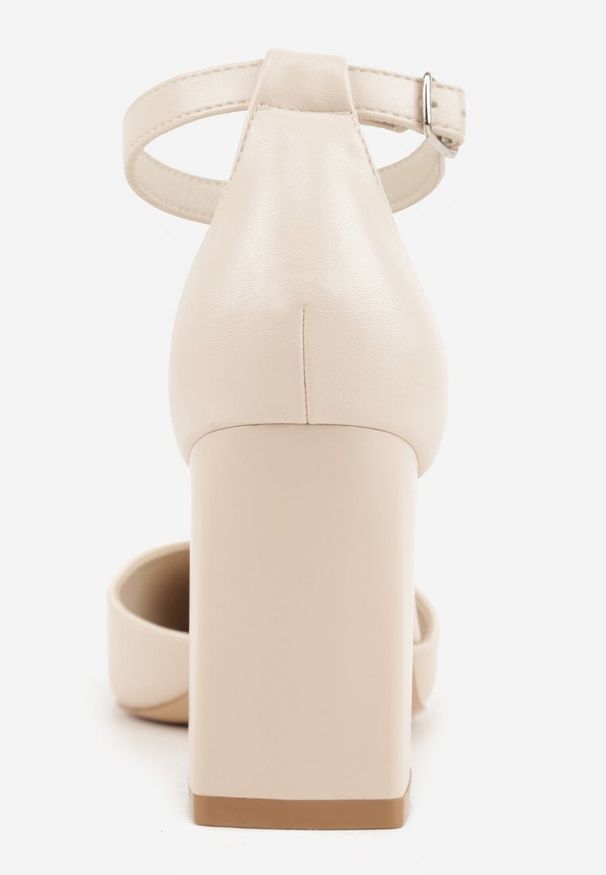 Renee - Beżowe Czółenka na Słupku w Klasycznym Stylu ze Szpiczastym Noskiem Zelelle. Nosek buta: szpiczasty. Kolor: beżowy. Wzór: gładki. Obcas: na słupku. Styl: klasyczny