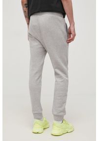 adidas Originals spodnie bawełniane Adicolor HC5125 męskie kolor szary melanżowe. Kolor: szary. Materiał: bawełna. Wzór: melanż #2