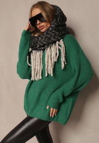 Renee - Zielony Golf Oversize Malia. Okazja: na co dzień. Typ kołnierza: golf. Kolor: zielony. Materiał: jeans, dzianina, wiskoza, skóra. Długość rękawa: długi rękaw. Długość: długie. Wzór: prążki, ze splotem. Styl: casual, klasyczny #4
