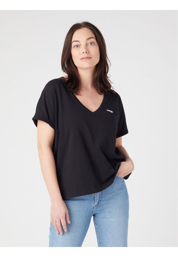 Wrangler T-Shirt Drapey W7XKEV100 112328930 Czarny Regular Fit. Kolor: czarny. Materiał: bawełna