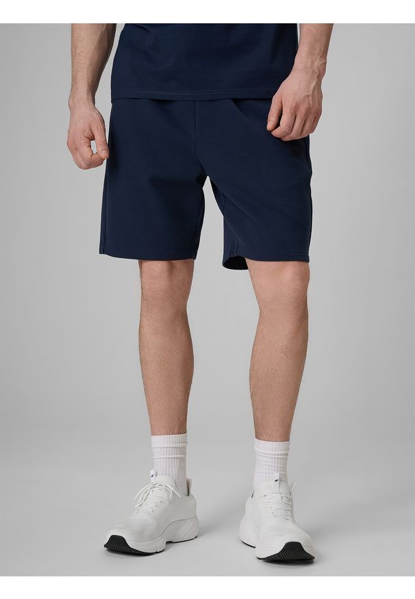 4f - 4F Spodenki dresowe męskie - granatowe XXL. Kolor: niebieski. Materiał: dresówka