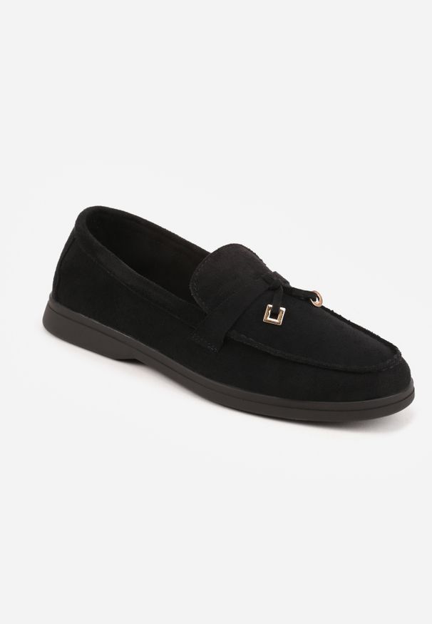 Renee - Czarne Mokasyny VICES Casualowe ze Skórzaną Wkładką i Metalowymi Ozdobami Dinsmore. Okazja: na co dzień. Nosek buta: okrągły. Kolor: czarny. Materiał: skóra. Wzór: aplikacja. Obcas: na obcasie. Styl: casual. Wysokość obcasa: niski