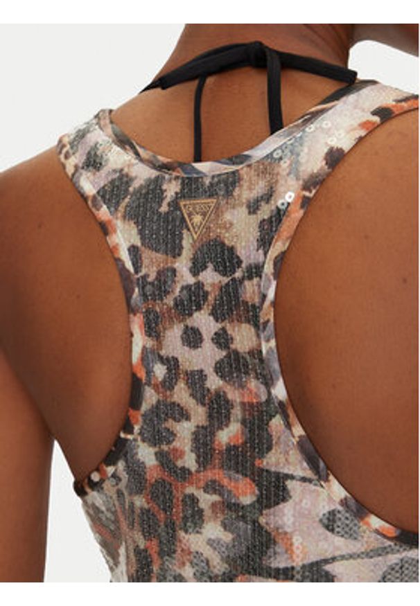 Guess Sukienka codzienna E5GK04 KCR72 Brązowy Bodycon Fit. Okazja: na co dzień. Kolor: brązowy. Materiał: syntetyk. Typ sukienki: proste, bodycon. Styl: casual