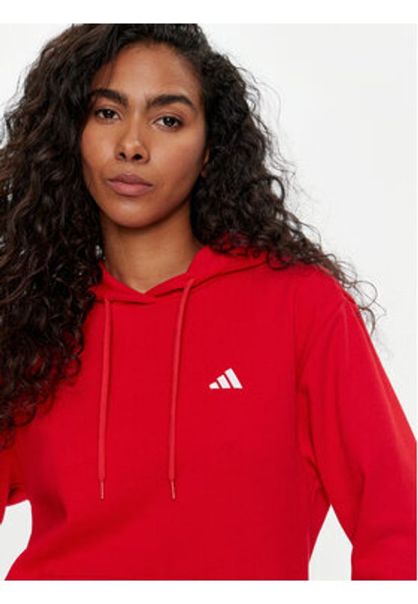 Adidas - adidas Bluza Essentials Small Logo IY1648 Czerwony Regular Fit. Kolor: czerwony. Materiał: syntetyk, bawełna