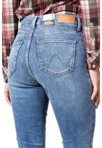 Wrangler - WRANGLER HIGH RISE SKINNY BEST BLUE W27HX794O. Stan: podwyższony #4