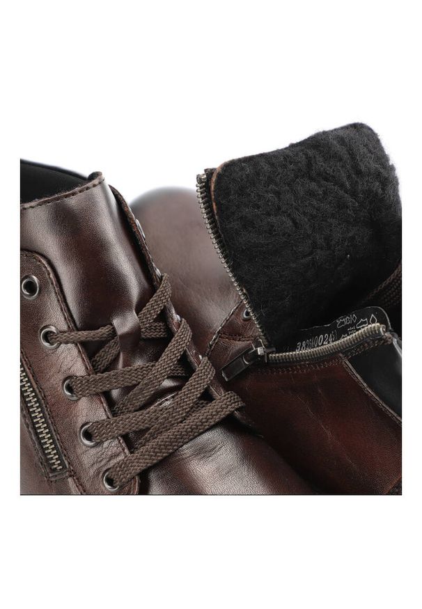Brązowe Trzewiki Rieker Eleganckie Buty Męskie. Kolor: brązowy. Materiał: syntetyk, skóra, futro. Szerokość cholewki: normalna. Sezon: zima. Styl: elegancki