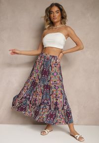 Renee - Fioletowa Spódnica z Wiskozy Ozdobiona Motywem Paisley Ellivae. Okazja: na co dzień. Kolor: fioletowy. Materiał: wiskoza. Wzór: aplikacja, paisley. Styl: casual, elegancki