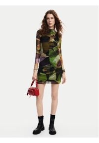 Desigual Sukienka codzienna Camouflage Lacroix 24WWVK36 Zielony Slim Fit. Okazja: na co dzień. Kolor: zielony. Materiał: syntetyk. Typ sukienki: proste. Styl: casual