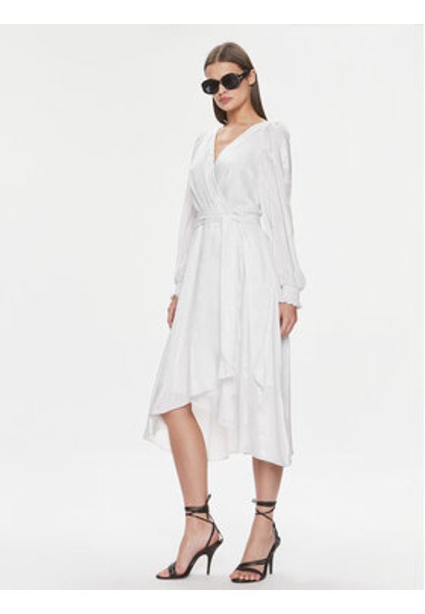 DKNY Sukienka letnia DD3JA479 Biały Regular Fit. Kolor: biały. Materiał: syntetyk. Sezon: lato