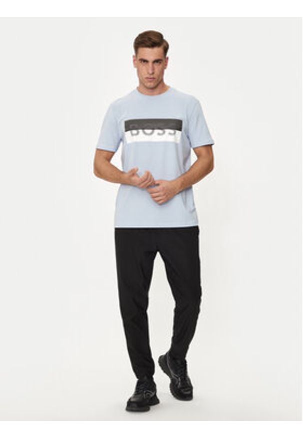 BOSS - Boss T-Shirt Tee 9 50512998 Niebieski Regular Fit. Kolor: niebieski. Materiał: bawełna