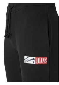 Tommy Jeans Spodnie dresowe Entry DM0DM20277 Czarny Slim Fit. Kolor: czarny. Materiał: bawełna #6