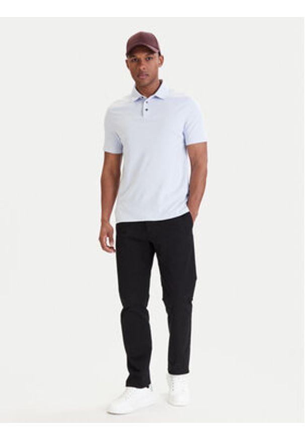 Calvin Klein Polo LV04LB276G Biały Regular Fit. Typ kołnierza: polo. Kolor: biały. Materiał: bawełna