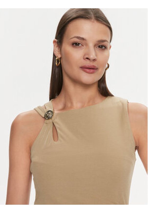 Guess Sukienka koktajlowa Febe W4RK58 KAQL2 Beżowy Slim Fit. Kolor: beżowy. Styl: wizytowy