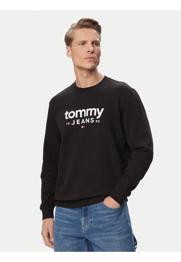 Tommy Jeans Bluza Graphic DM0DM23392 Czarny Regular Fit. Kolor: czarny. Materiał: bawełna
