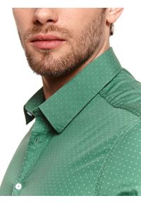 TOP SECRET - Koszula z cienkiej tkaniny. Kolor: zielony. Materiał: tkanina. Długość: długie. Sezon: lato. Styl: klasyczny #6