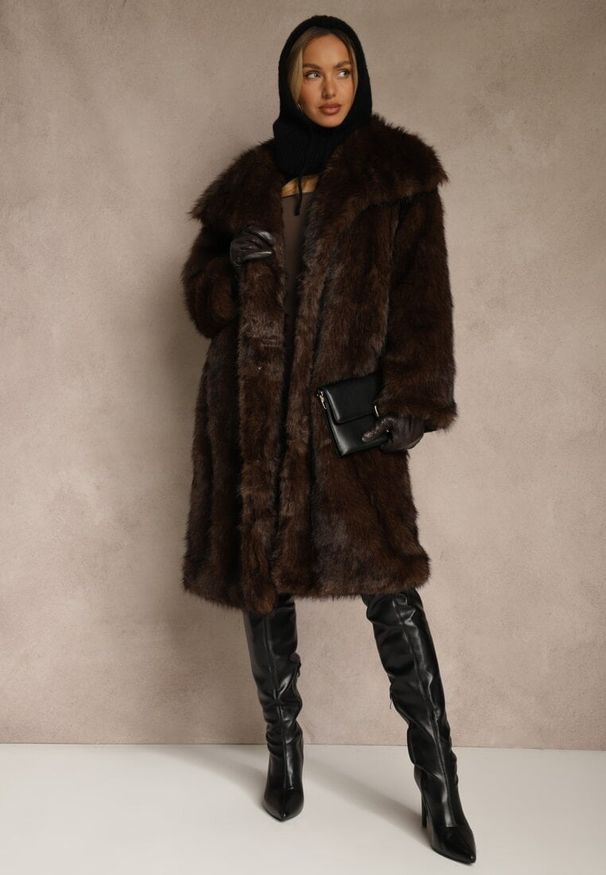 Renee - Brązowy Płaszcz Futro o Jednorzędowym Kroju z Szerokim Kołnierzem Aweda. Okazja: na co dzień. Kolor: brązowy. Materiał: futro. Styl: wizytowy, casual, elegancki