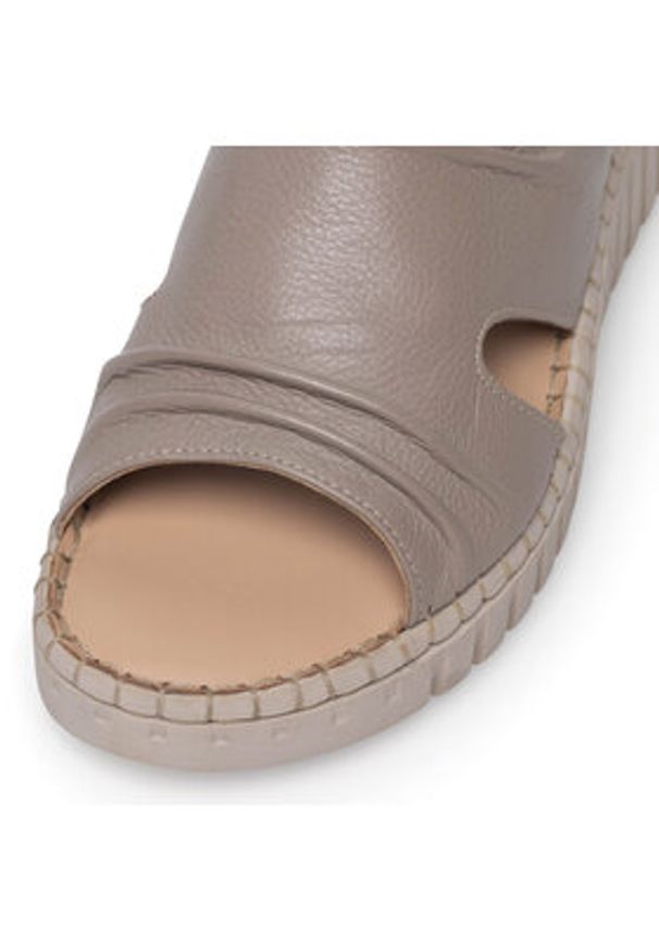 Lasocki Sandały WB-BRIGITTE-02 Beżowy. Kolor: beżowy. Materiał: skóra