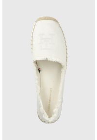 TOMMY HILFIGER - Tommy Hilfiger espadryle ECRU DENIM ESPADRILLE kolor biały FW0FW07271. Kolor: biały. Materiał: denim #2