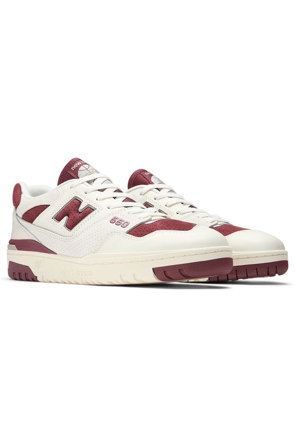 Buty unisex New Balance BB550LEZ – białe. Kolor: biały. Materiał: skóra. Szerokość cholewki: normalna. Sezon: lato
