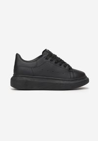 Born2be - Czarne Sneakersy Sondos. Nosek buta: okrągły. Kolor: czarny. Materiał: skóra ekologiczna. Szerokość cholewki: normalna. Obcas: na platformie #4