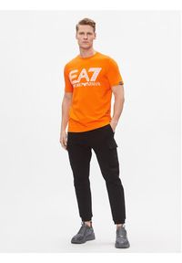 EA7 Emporio Armani T-Shirt 3DPT37 PJMUZ 1666 Pomarańczowy Regular Fit. Kolor: pomarańczowy. Materiał: bawełna