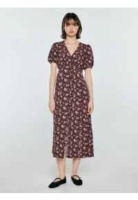 Big-Star - Sukienka damska midi z wiskozy w kwiatowy wzór brązowa Pala 804. Okazja: na co dzień, na spacer. Kolor: brązowy. Materiał: wiskoza. Wzór: kwiaty. Sezon: wiosna, lato. Typ sukienki: proste. Styl: boho, casual. Długość: midi #3