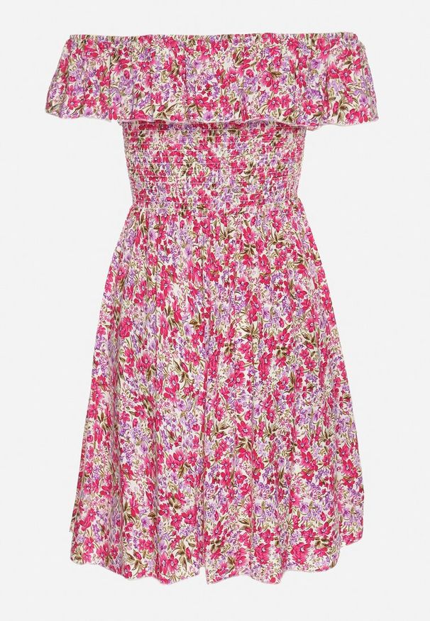 Born2be - Różowa Sukienka z Bawełny Typu Hiszpanka z Falbankami w Kwiaty Aenne. Okazja: na spacer, na imprezę. Typ kołnierza: kołnierz z falbankami, dekolt hiszpanka. Kolor: różowy. Materiał: bawełna. Wzór: kwiaty. Sezon: lato. Styl: elegancki