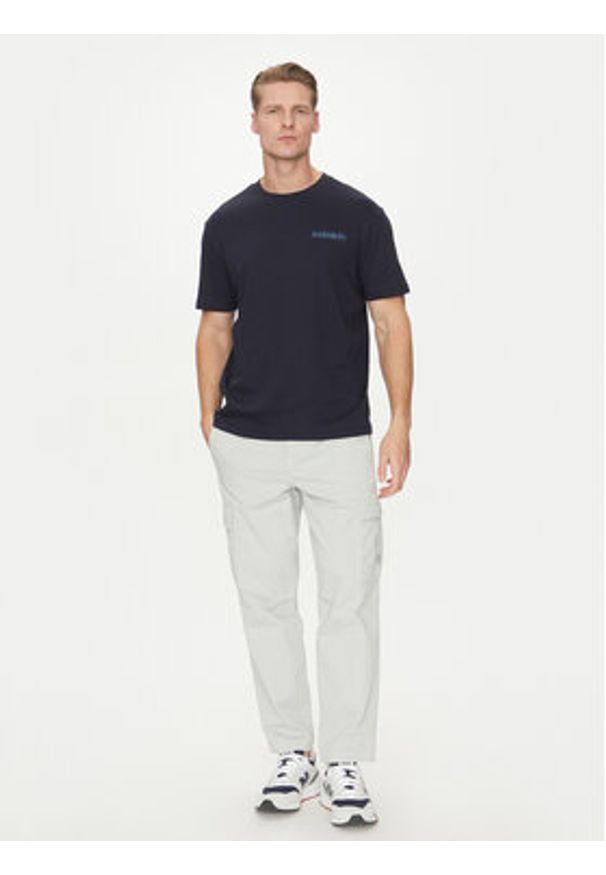 Napapijri T-Shirt S-Vanni NP0A4IED Granatowy Regular Fit. Kolor: niebieski. Materiał: bawełna